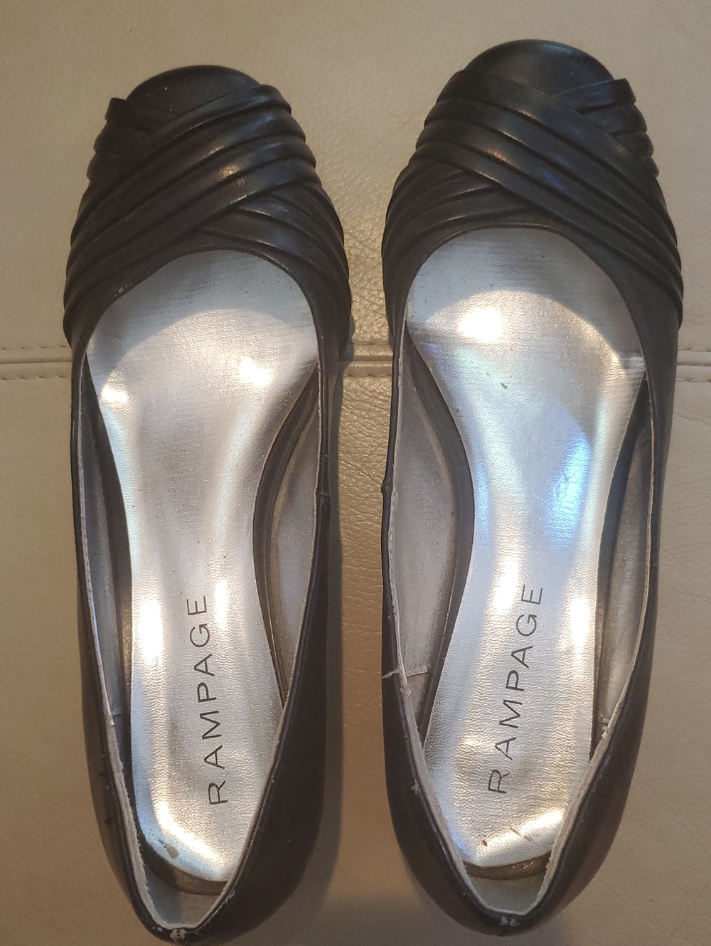 Rampage Black Ruched Shoes
